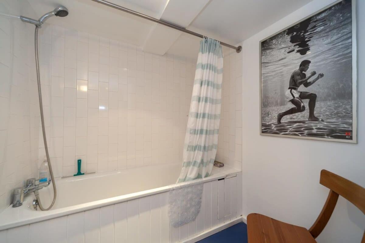 Charming 1 Bedroom Apartment In Old School House ลอนดอน ภายนอก รูปภาพ