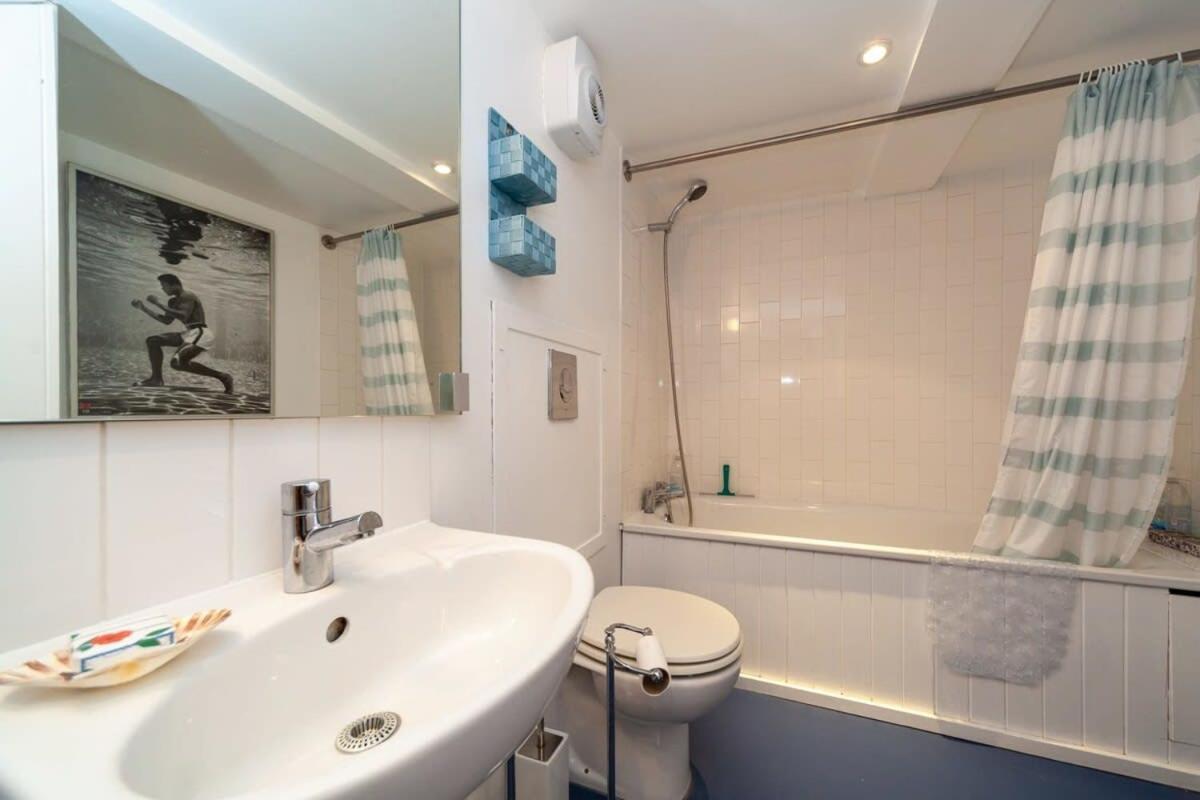 Charming 1 Bedroom Apartment In Old School House ลอนดอน ภายนอก รูปภาพ