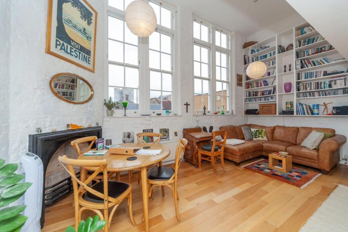 Charming 1 Bedroom Apartment In Old School House ลอนดอน ภายนอก รูปภาพ