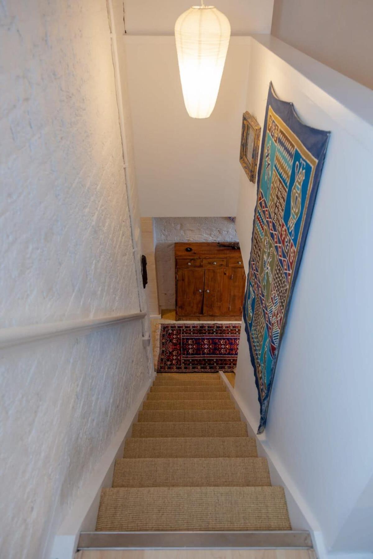 Charming 1 Bedroom Apartment In Old School House ลอนดอน ภายนอก รูปภาพ